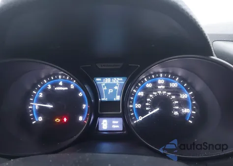 2013 Hyundai Veloster Turbo W/Blue z USA, uszkodzony, nr VIN KMHTC6AE8DU086914